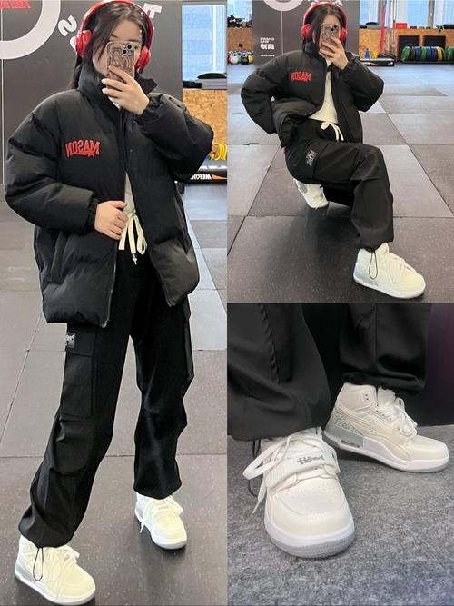 白色的高帮鞋怎么搭配什么裤子好看图片大全