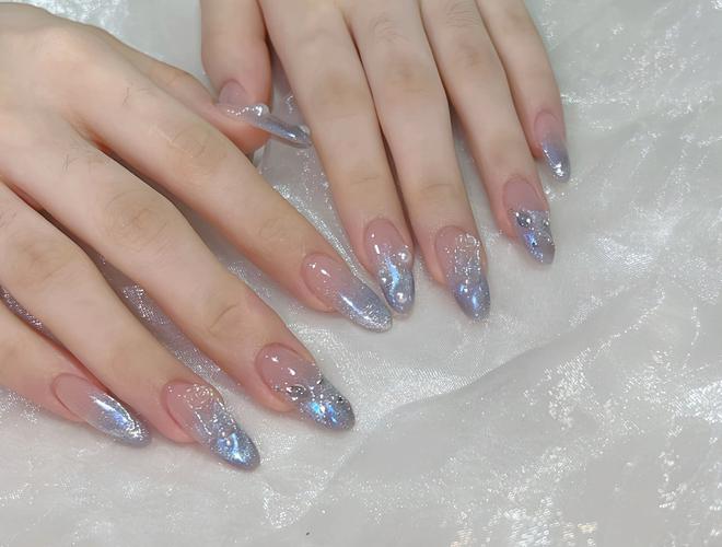 美甲光疗是什么意思