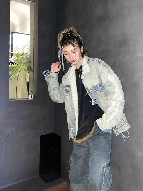 脏辫怎么搭配衣服