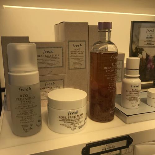 馥蕾诗最新玫瑰花瓣水