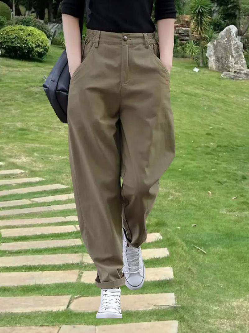 军绿色裤子配什么鞋