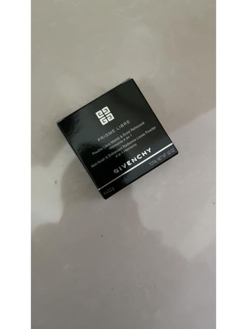 纪梵希散粉最新包装