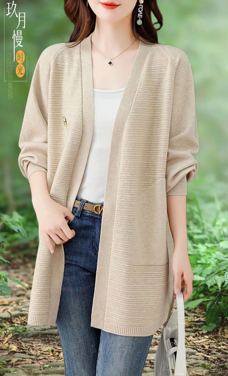 针织小披肩怎么搭配图片大全