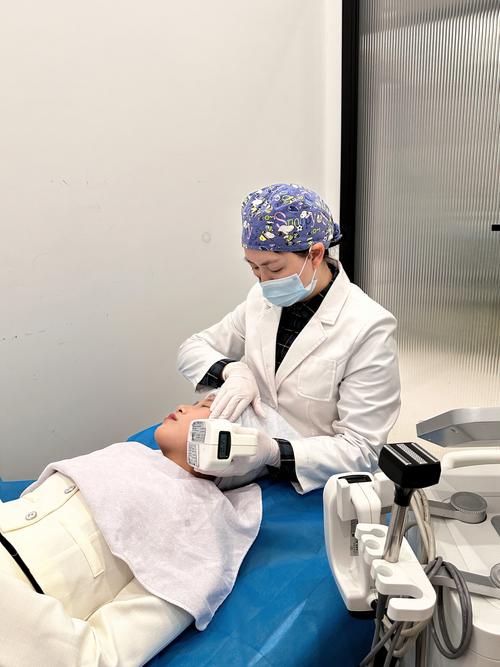 面部微雕是什么