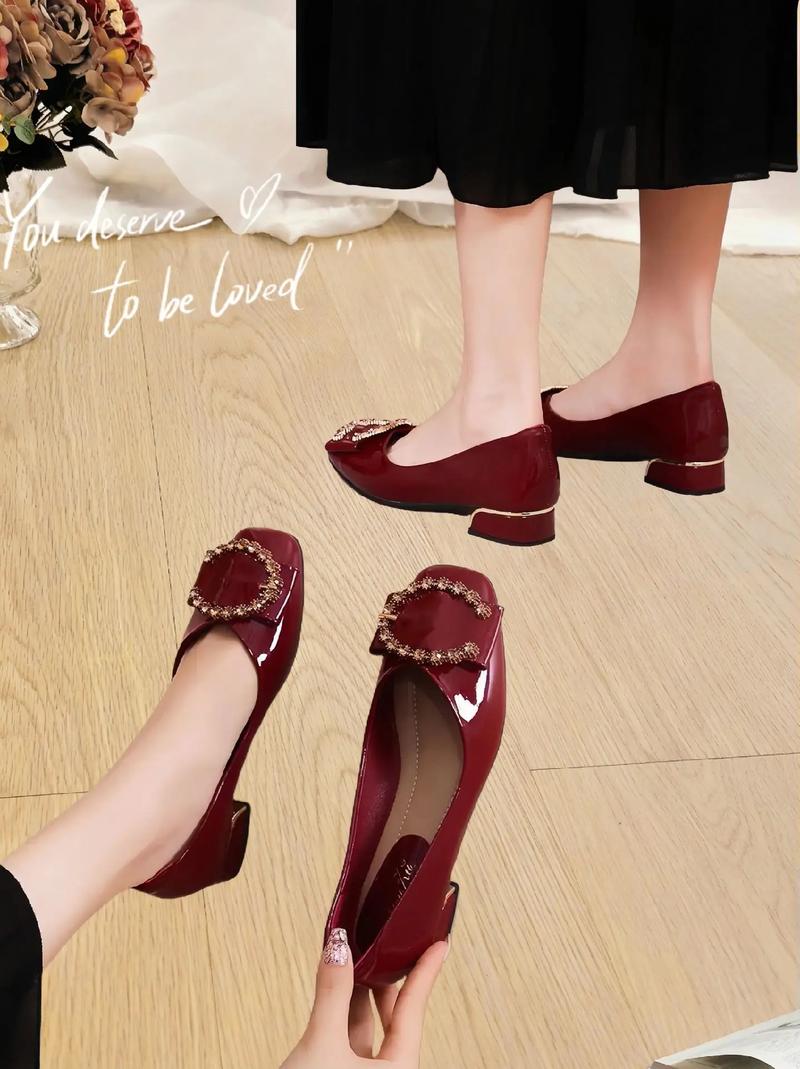 红单鞋怎么搭配