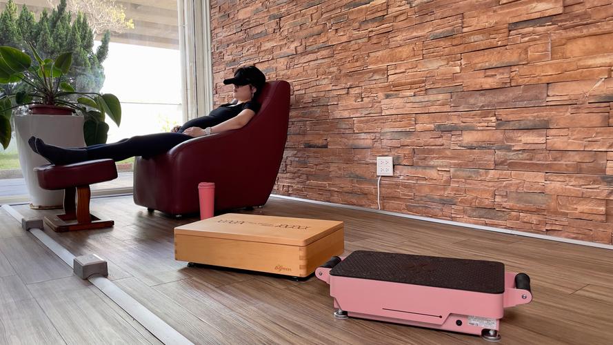 在家锻炼减肥用什么器材