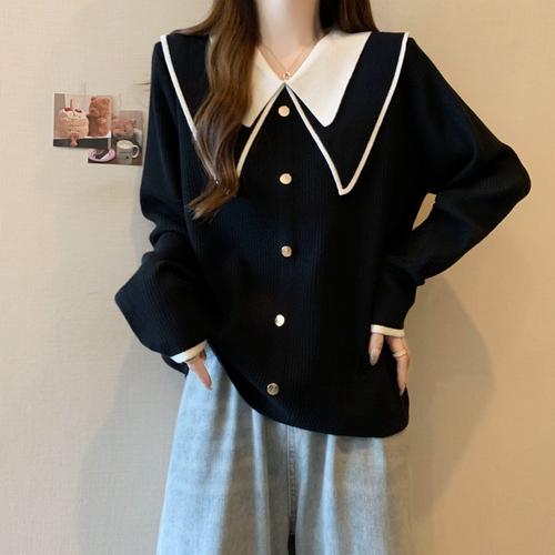 黑色针织外套怎么搭配