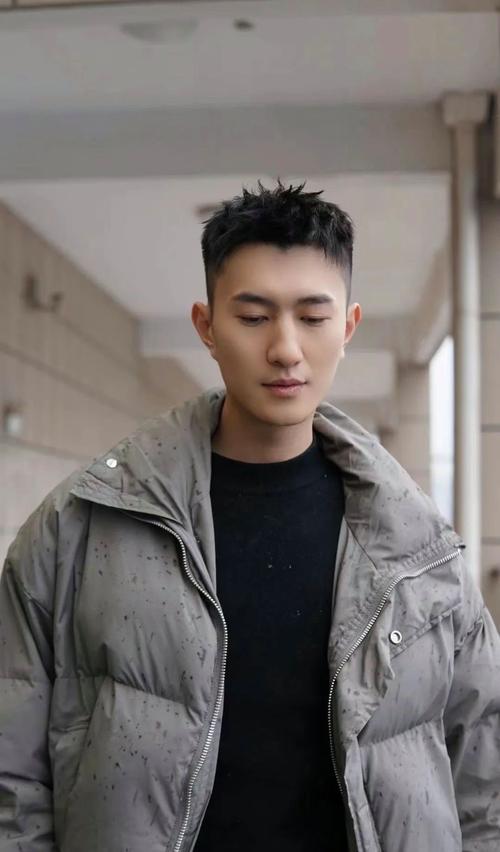 20岁适合什么发型