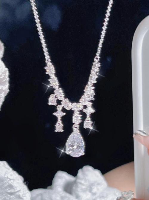 冬天带什么首饰