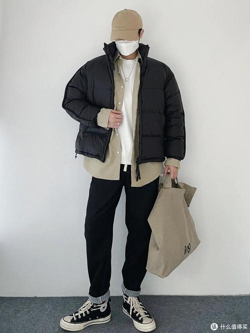 男生冬天衬衫怎么搭配