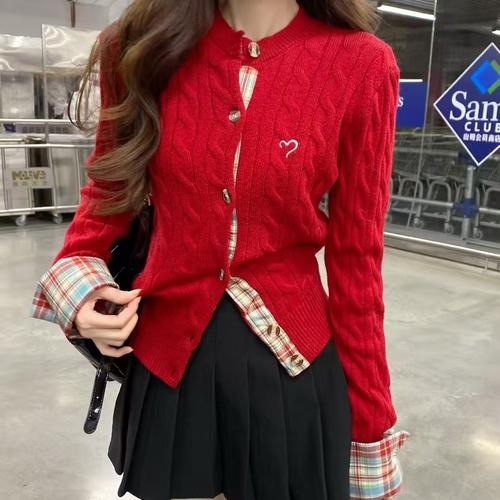 红色格子衫怎么搭配