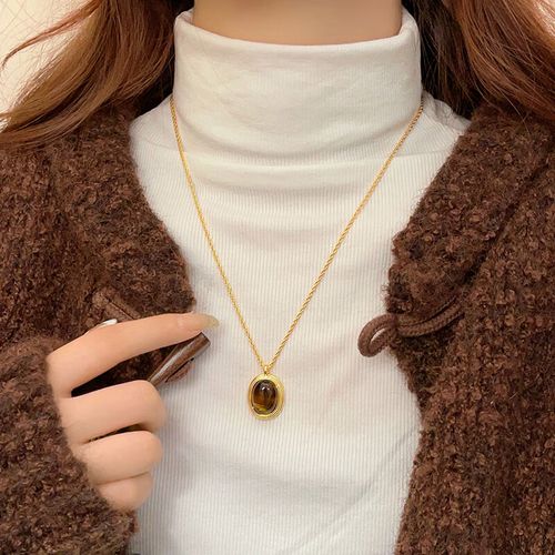 脖子短适合什么项链