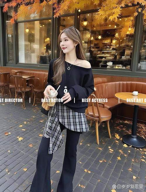 格子衬衫怎么搭配卫衣