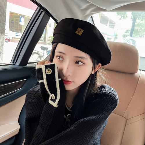 脸小适合戴什么帽子