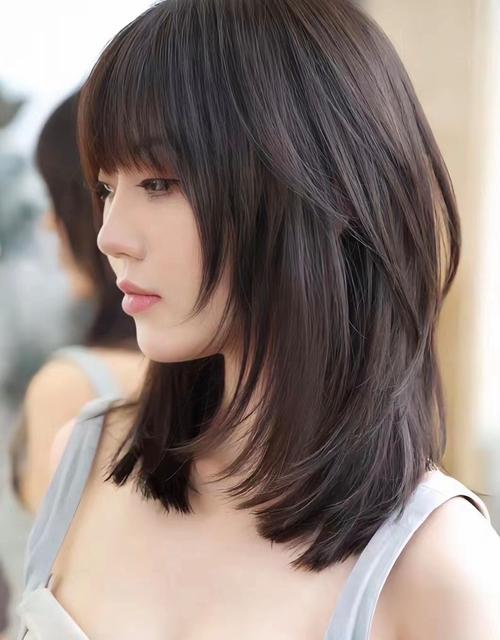 脸小剪什么发型好看