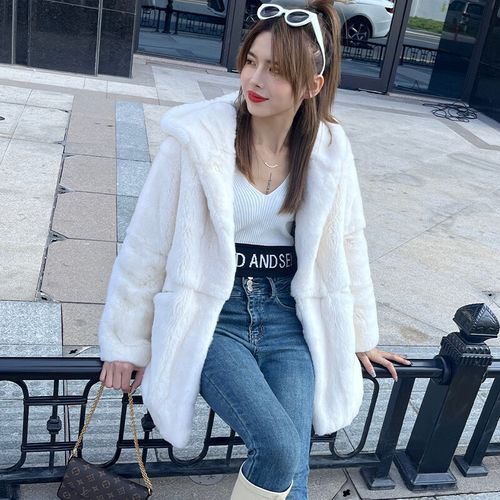 短款驼色皮草怎么搭配