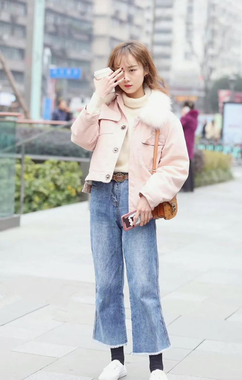 冬季白鞋子怎么搭配裤子