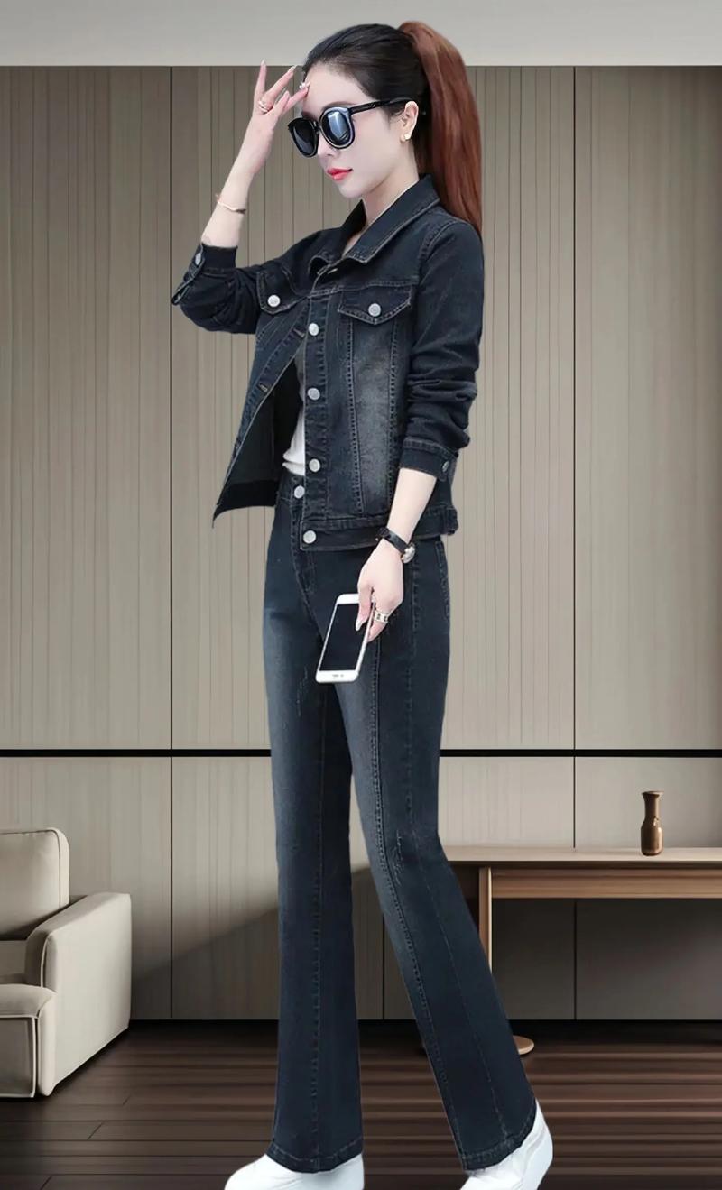 牛仔套装配什么鞋子