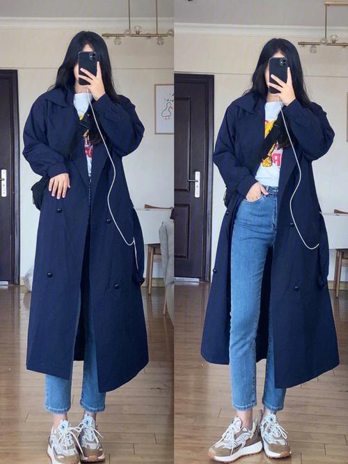 浅蓝色风衣怎么搭配图片