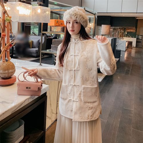 夹棉无袖旗袍怎么搭配