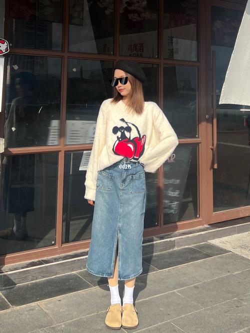 牛仔短裙冬天怎么搭配