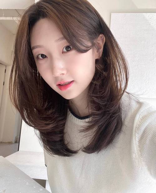 女国字脸适合什么发型