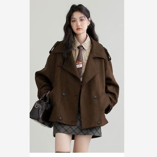 鹿皮绒风衣怎么搭配