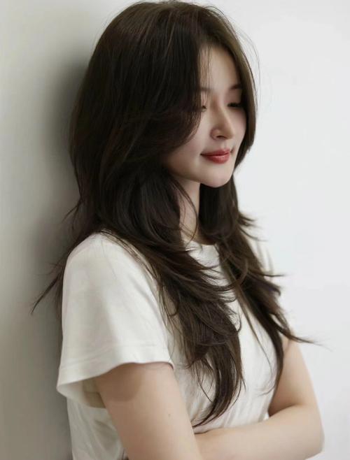 梨型脸适合什么发型