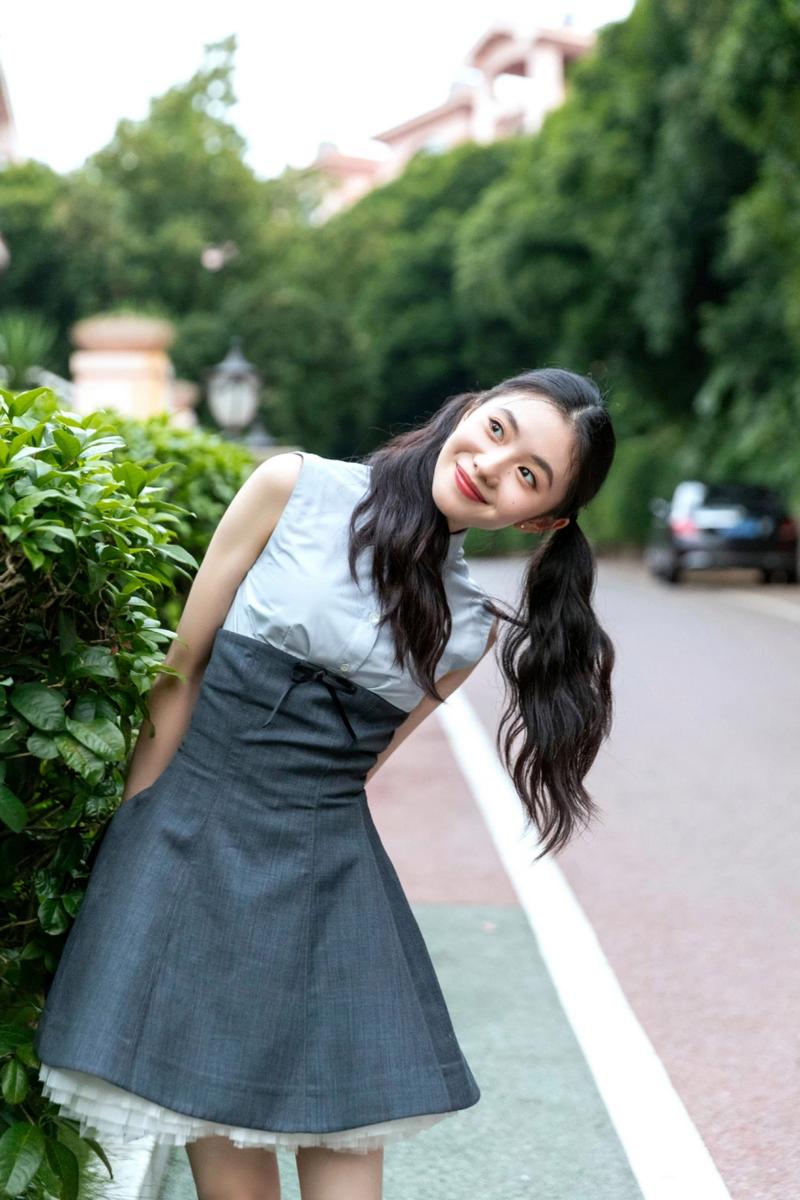 马尾怎么搭配衣服