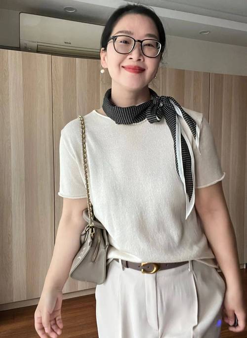 参加婚礼应该穿什么