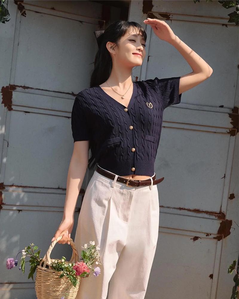 夏天针织衫怎么搭配