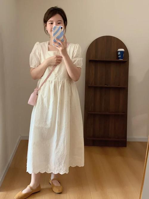 155高100重怎么穿衣搭配