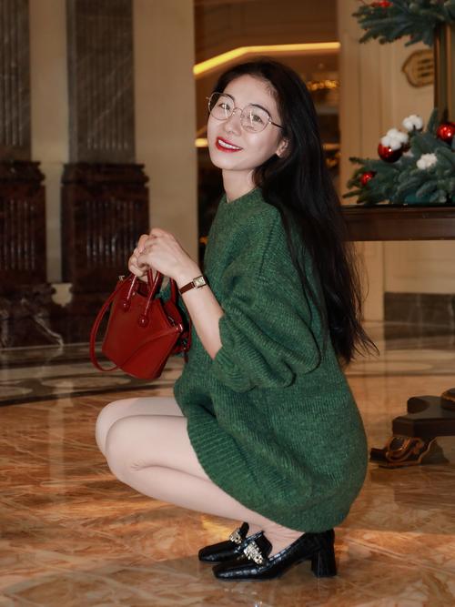 女生带什么眼镜好看