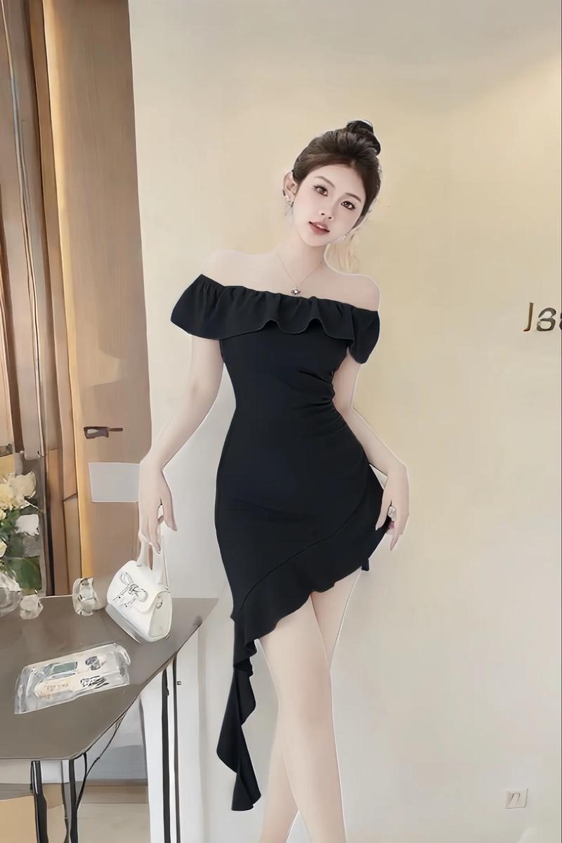 一字裙怎么搭配