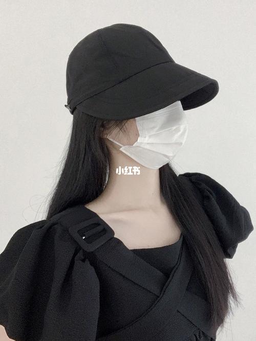 黑色帽子怎么搭配