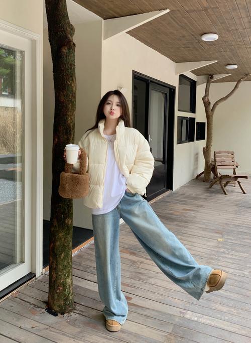 宽松棉服怎么搭配图片女