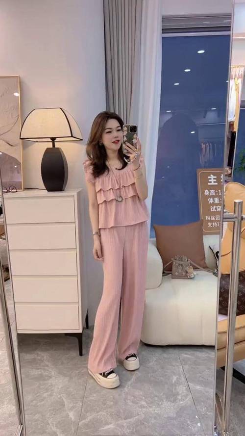 155个子怎么搭配图片