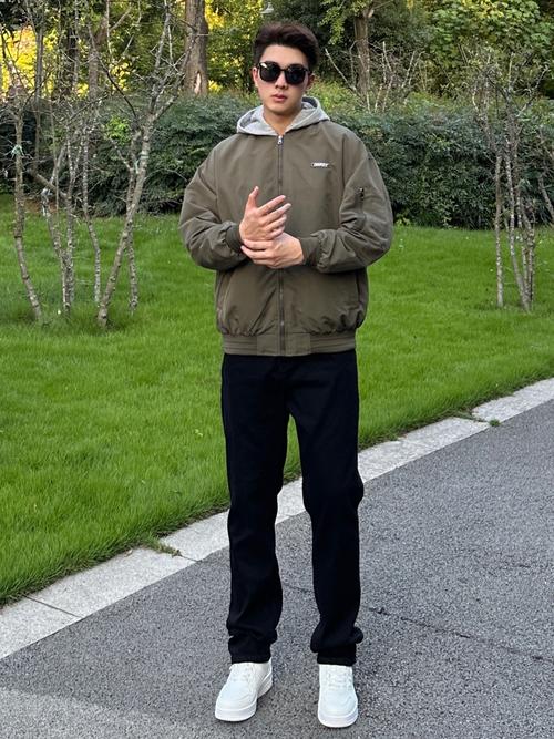 军绿外套鞋子怎么搭配什么裤子好看