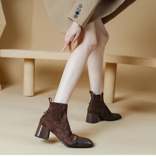 短靴高跟鞋怎么搭配图片