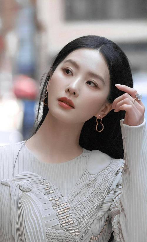 刘诗诗什么脸型