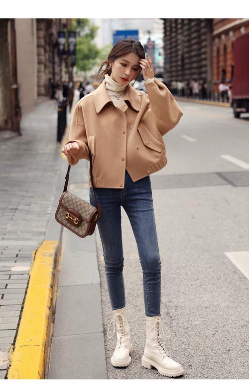 毛呢宽松短款外套怎么搭配图片女