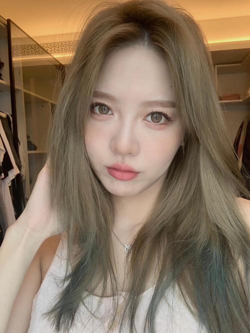 焗油什么颜色好看