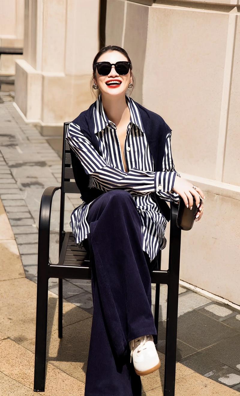 长款条纹衬衫怎么搭配图片欣赏