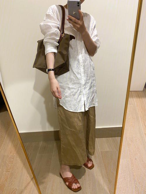 长款白上衣怎么搭配图片大全