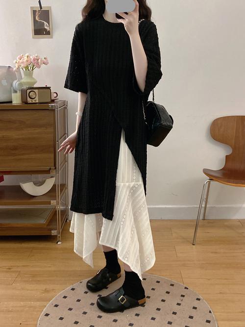 长款t恤裙怎么搭配裤子好看吗