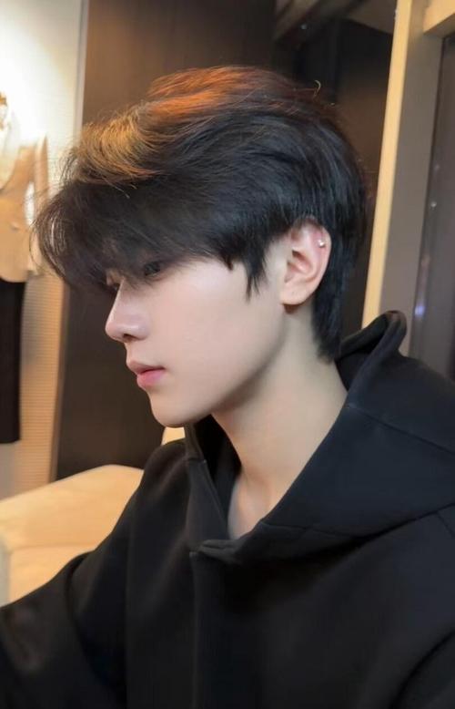 青少年适合什么发型