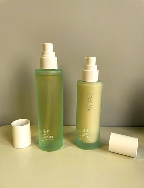 油性皮肤用什么护肤品比较好