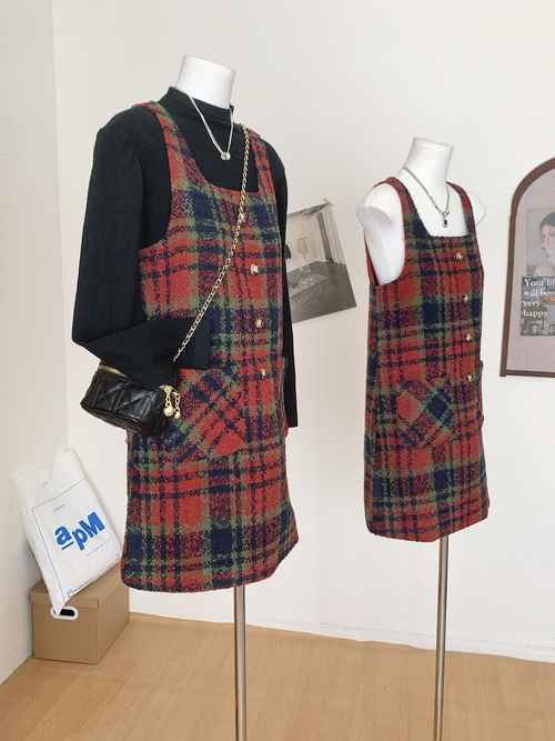 背心冬连衣裙怎么搭配图片