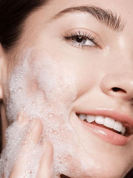 洗面奶国际哪个牌子好