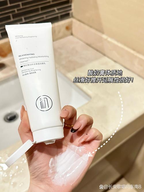 洗面奶可以去去黑头吗